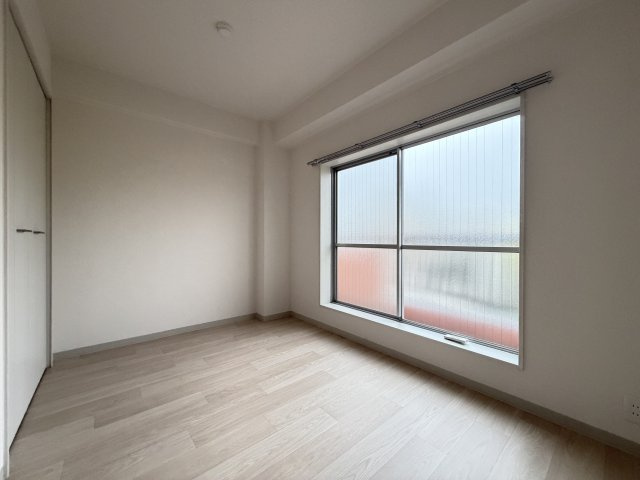 双輪建物第八コーポの洋室