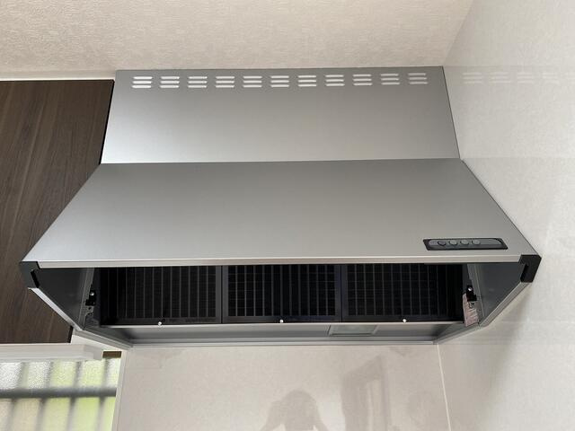 富士市今泉４丁目の中古一戸建のキッチン|レンジフードは新品です