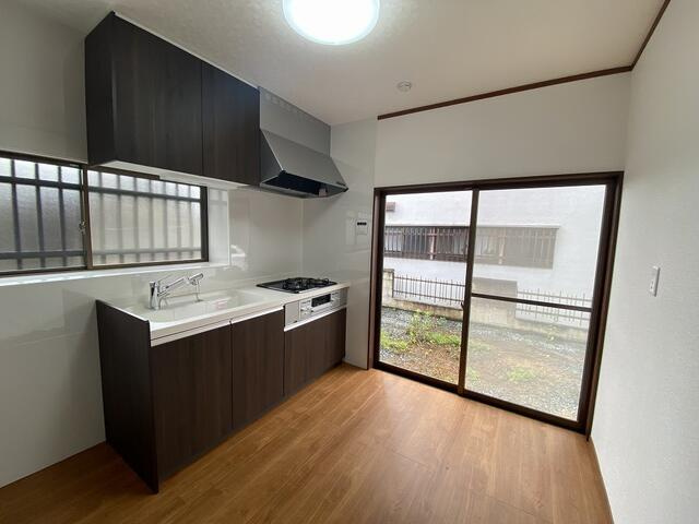 富士市今泉４丁目の中古一戸建の居間・リビング|ダイニングキッチン