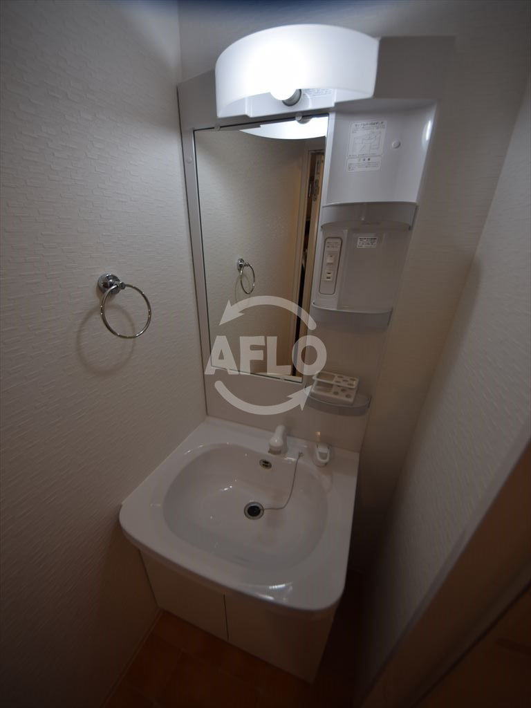 グランパシフィック長橋の独立洗面台|グランパシフィック長橋　洗面化粧台