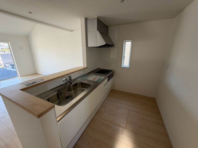丸亀市津森町平屋戸建　ゆったり駐車場５台以上可能のキッチン