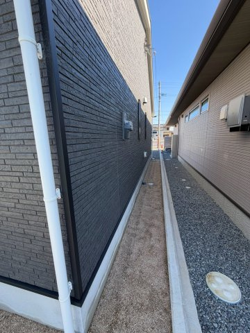 丸亀市津森町平屋戸建　ゆったり駐車場５台以上可能の庭