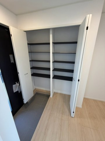 丸亀市津森町平屋戸建　ゆったり駐車場５台以上可能の収納