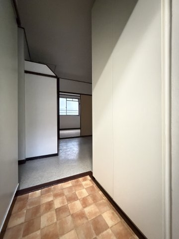 南住吉ハイツの玄関