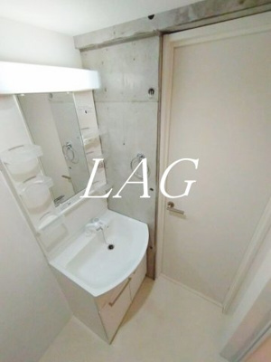 【洗面所】 | プラージュ新検見川 | 洗面台です。