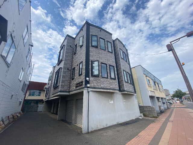 サウザンドファイン八軒