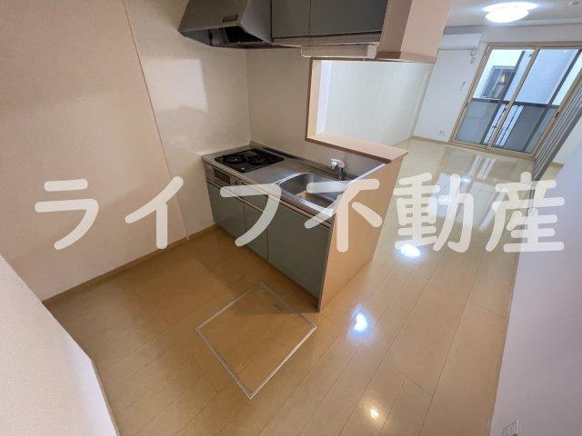カーサ・エクレールB棟のキッチン|キッチンでお料理をお楽しみください