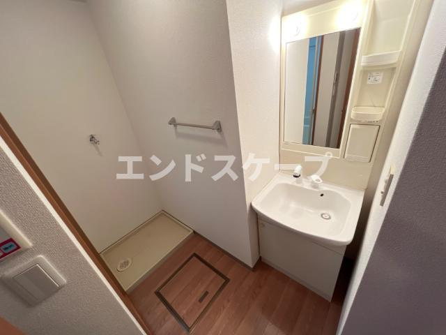 グレースマンションの洗面所|洗髪洗面化粧台
高崎、前橋のお部屋探しはエンドスケープまで！お客様の理想お聞かせ下さい♪
