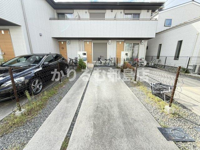 大阪市都島区内代町２丁目のテラスの駐車場
