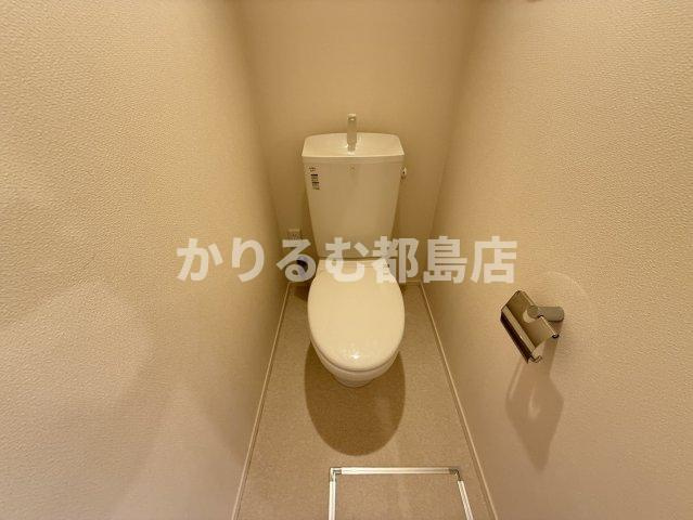 大阪市都島区内代町２丁目のテラスのトイレ