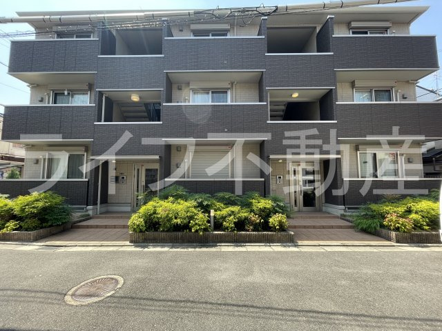 グランシャリオB棟の外観|外観もきれいです