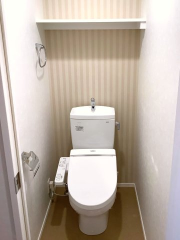 【トイレ】 | 新品家具付きマンション築港本町8A(KaGood福岡)