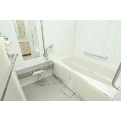 【浴室】 | パークアクシス南麻布 | ※写真は同タイプ住戸です。