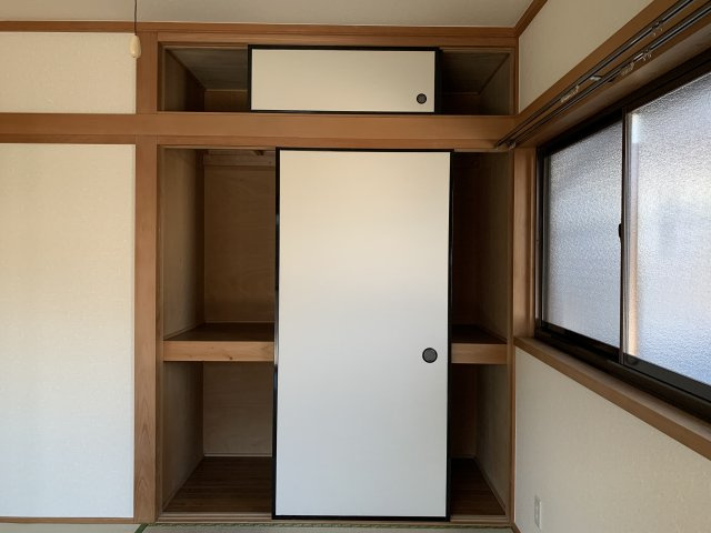 高知市一宮中町２丁目の一戸建ての収納