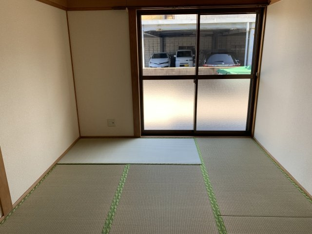 高知市一宮中町２丁目の一戸建ての和室