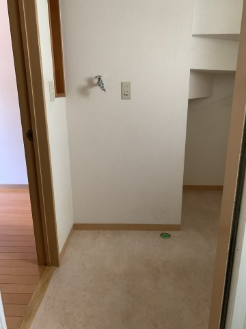 高知市一宮中町２丁目の一戸建ての洗面所
