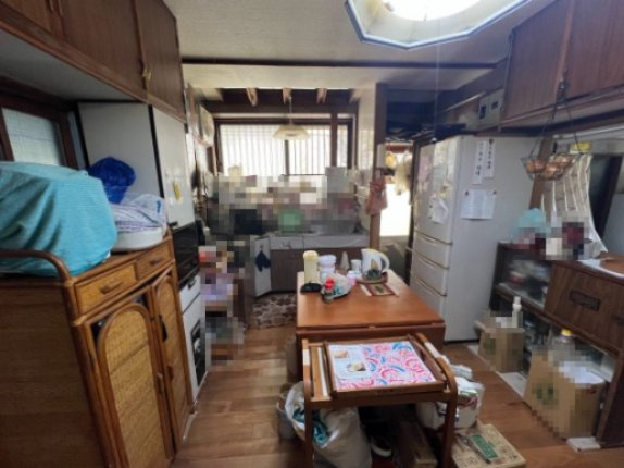 長崎市若竹町　再建築不可　2階建て　５LDKのその他