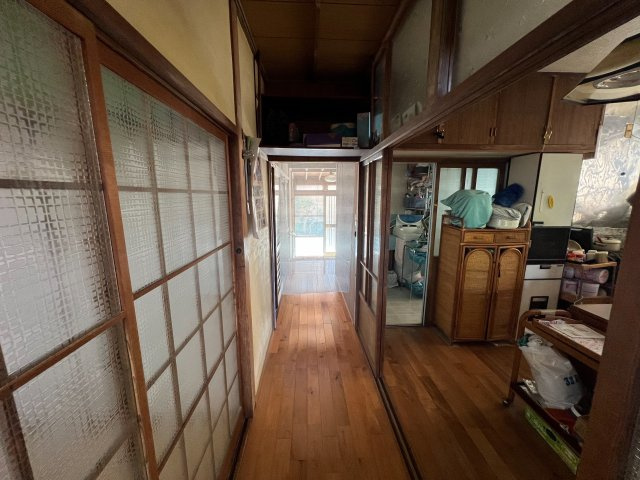 長崎市若竹町　再建築不可　2階建て　５LDKのその他
