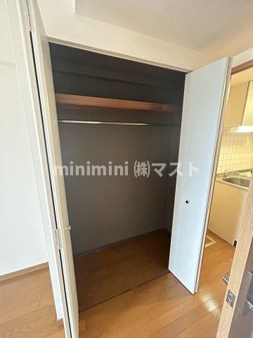 大阪市福島区吉野２丁目の賃貸マンションの収納