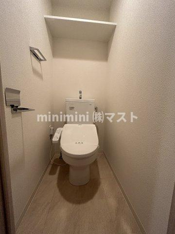 大阪市福島区吉野５丁目の賃貸マンションのトイレ