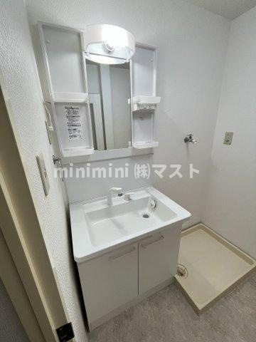 大阪市福島区福島８丁目の賃貸マンションの洗面所