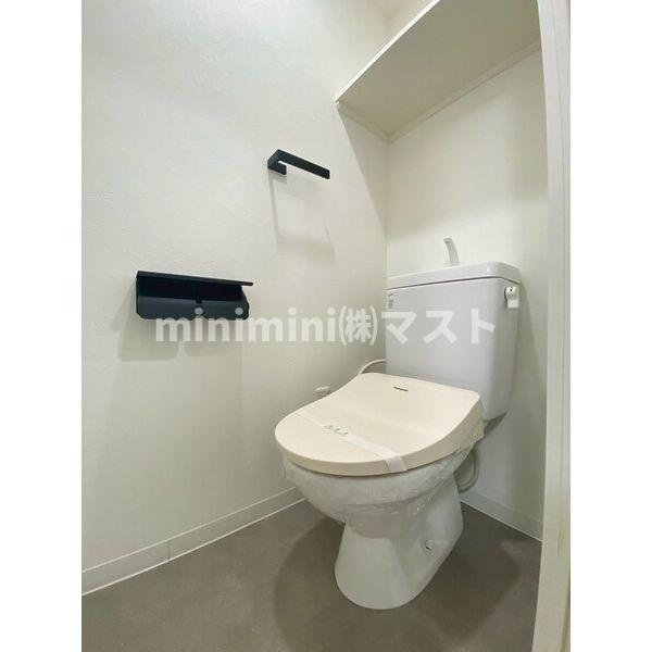 大阪市西区九条１丁目の賃貸マンションのトイレ
