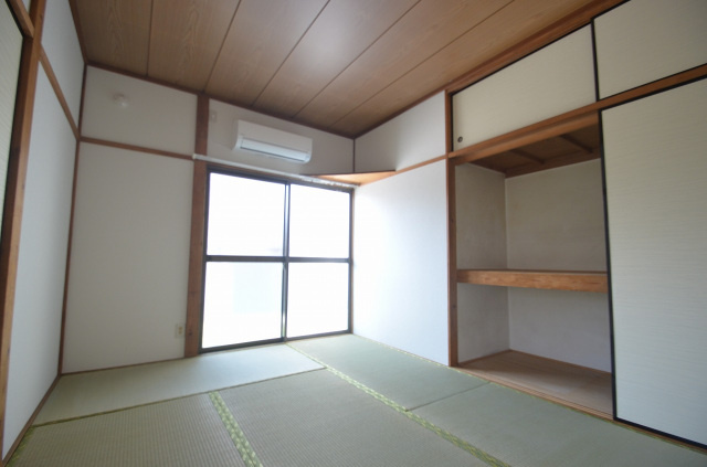 寿ハイツの和室