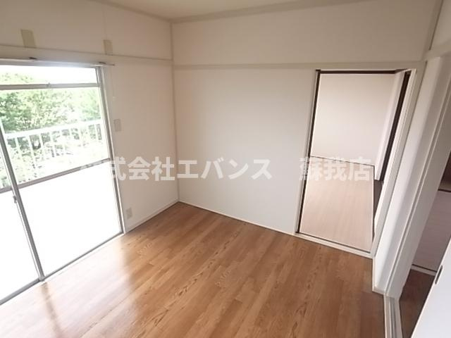 【居間・リビング】 | 白旗台団地 | 使いやすい居間です