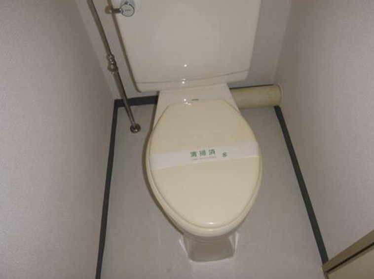 大阪市中央区南久宝寺町１丁目の事務所のトイレ