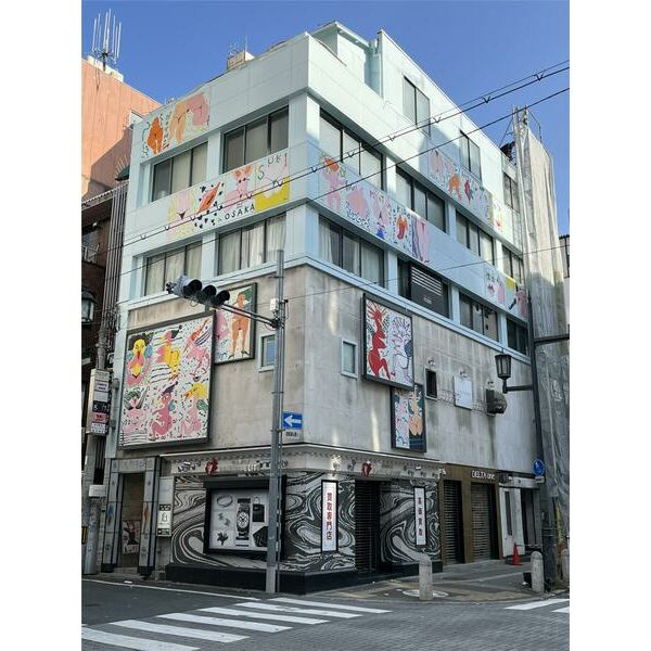 大阪市中央区東心斎橋１丁目の店舗事務所の外観