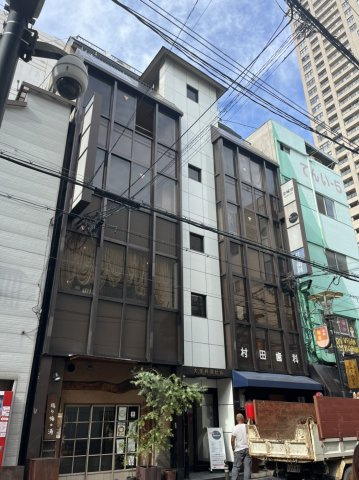 大阪市中央区東心斎橋１丁目の店舗一部の外観