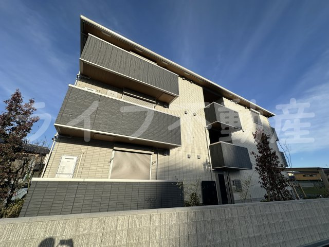 ルシール西岩田の外観