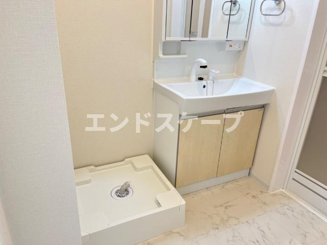 オリエンタルコートの洗面所|洗面
高崎、前橋のお部屋探しはエンドスケープまで！お客様の理想お聞かせ下さい♪