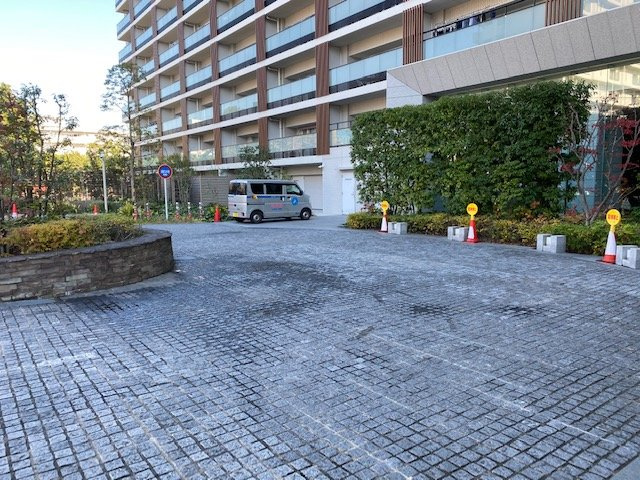 イーストゲートスクエアのエントランス