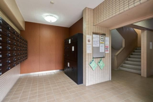 アーバンパーク三ツ池公園Ｅのロビー