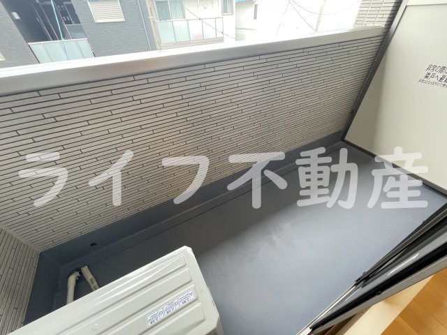 カーサ・オストロのバルコニー|バルコニーがあります