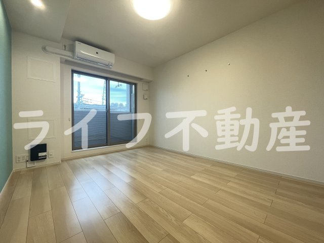 カーサ・オストロの洋室|きれいな洋室です