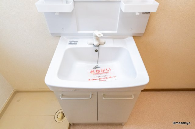 セピアコート若穂の洗面所|洗面・脱衣　シャンプードレッサー付き。