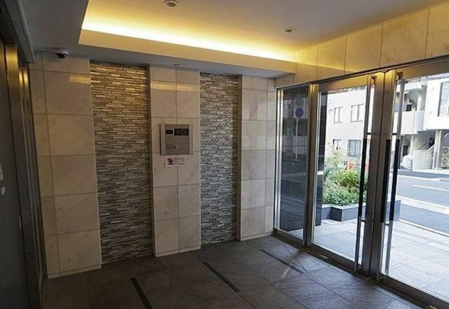 ショウケンレジデンス横浜伊勢佐木町のエントランス