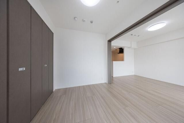 Ｓ－ＲＥＳＩＤＥＮＣＥ新御徒町ｃｈｉａｒｏの居間・リビング