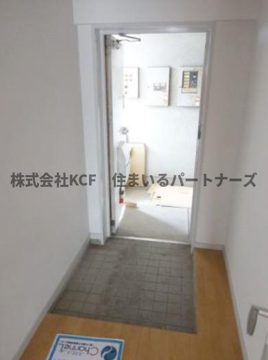 山本ビルの玄関|毎日通る玄関はこちらです
