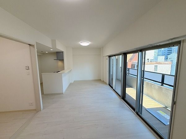 ベルンガーデン上本町のロビー