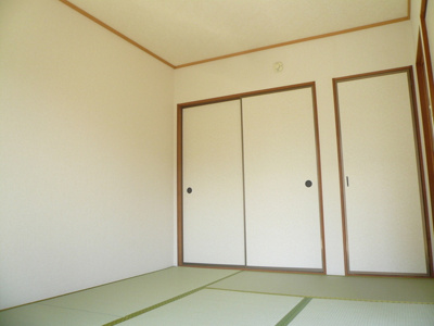 和室でごろごろしてください。