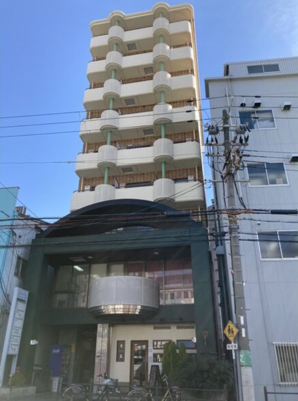 大阪市中央区中寺１丁目の店舗事務所