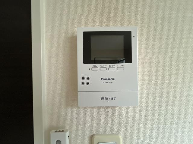 クレシアの内装|カメラ付インターホン