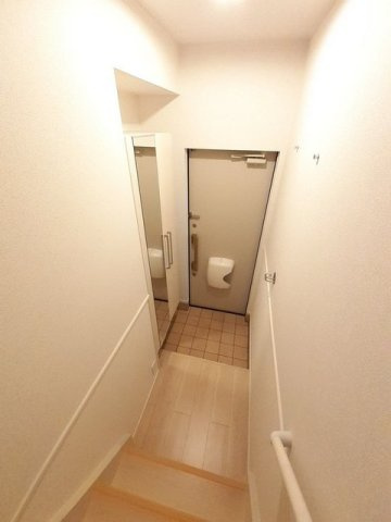 ルミエ　ソレイユの玄関