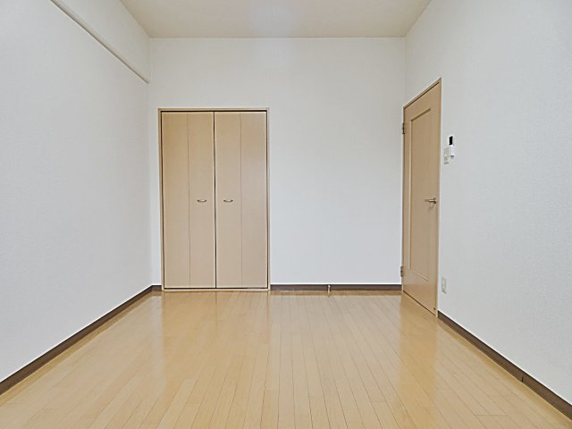 カシータス城下の寝室