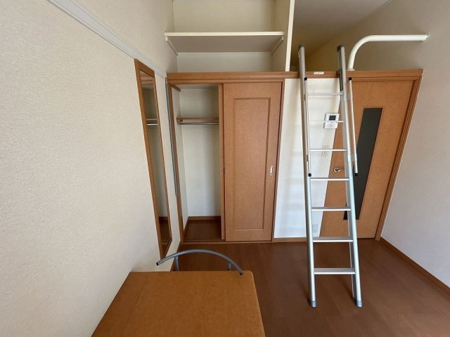 レオパレスレイヒルズの内装