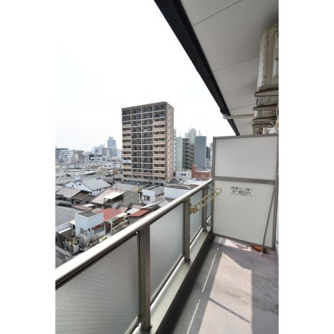 十三本町ウインズマンションⅡのバルコニー