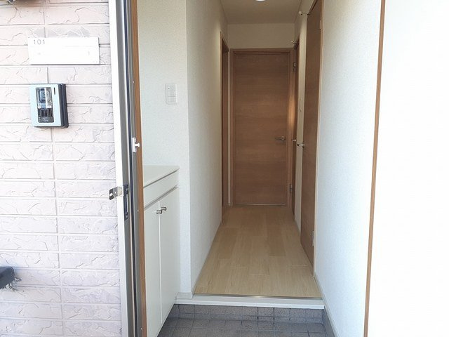 サンセールＹｓの玄関|落ち着いた玄関です